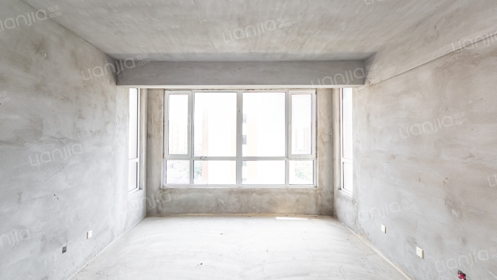 动漫城小区二手房实景图