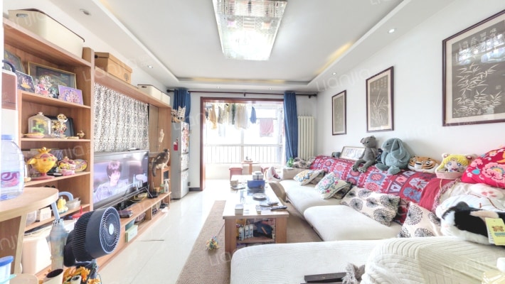 凤凰国际二手房实景图