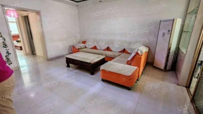 龙泰家园二手房实景图