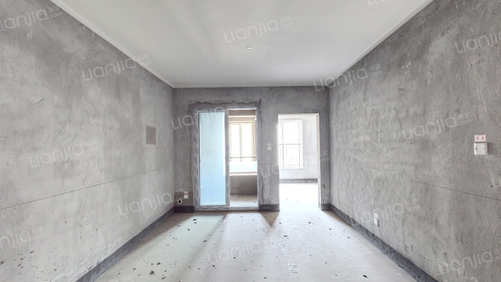 融创春晖十里钓鱼台二手房实景图