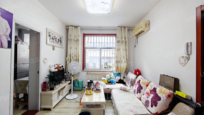 岱宗大街361号二手房实景图