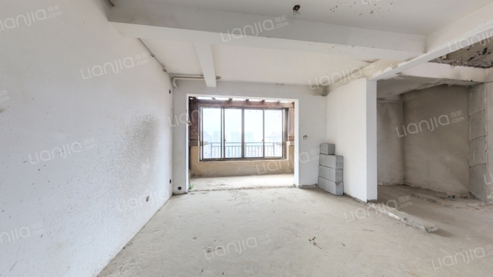 华强城二手房实景图