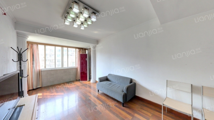 华龙家园二手房实景图