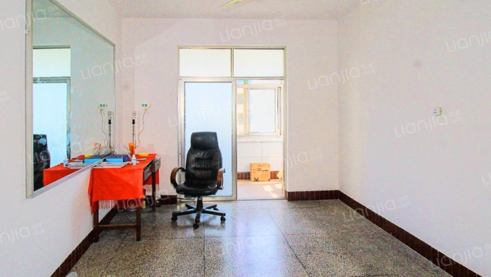 轴承厂家属院二手房实景图