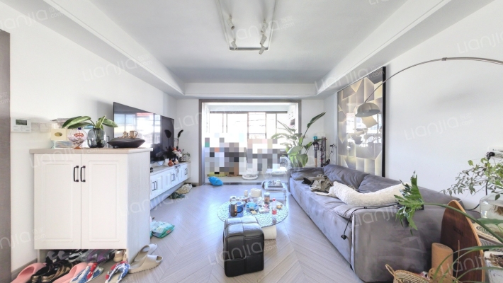 泰和新城(泰和西路3493弄)二手房实景图