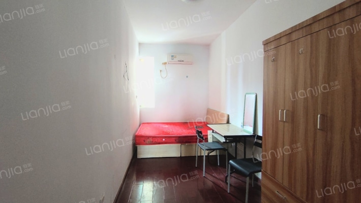 团结名居桔园二手房实景图