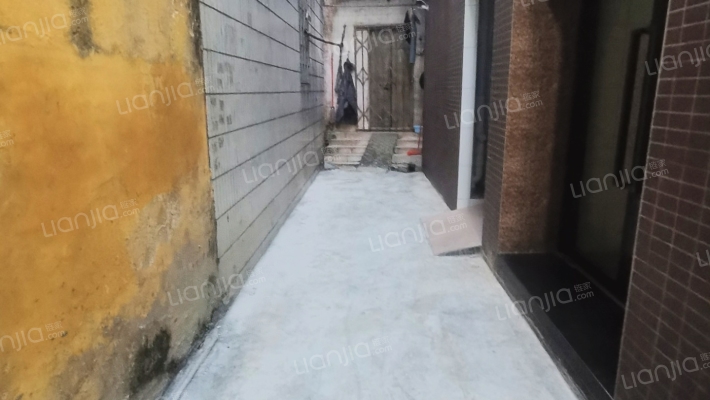 均安社区二手房实景图