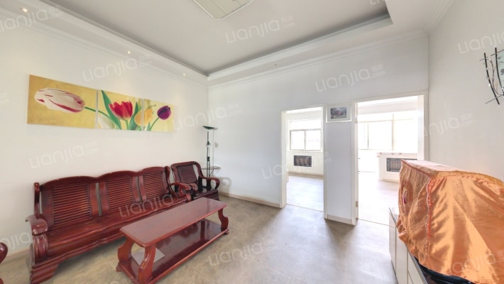 幼教宿舍二手房实景图