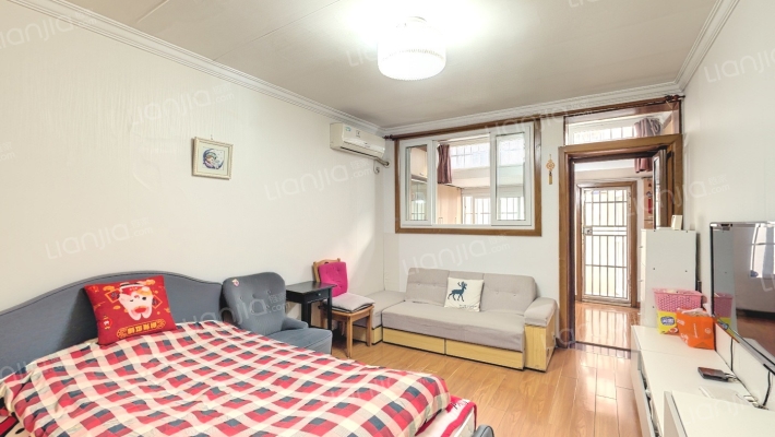 冠生苑二手房实景图