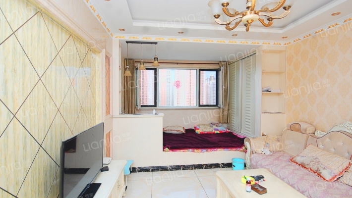 依水金河湾二手房实景图