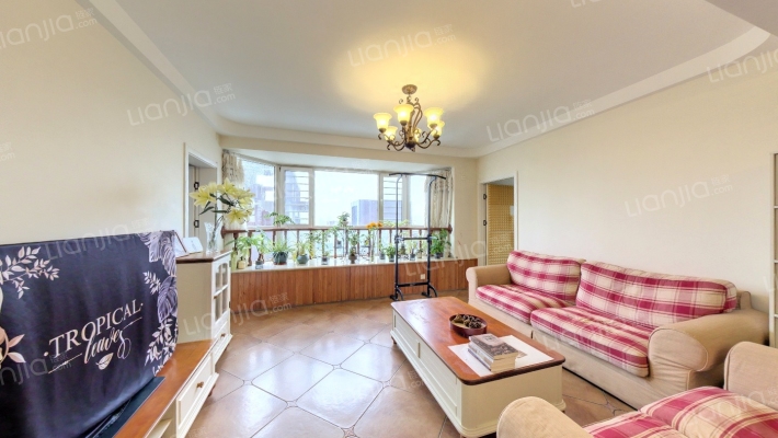 鸿润苑二手房实景图