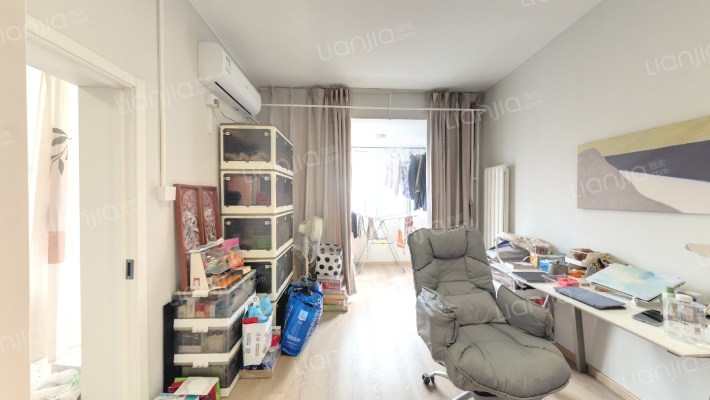 报国寺东夹道1号院二手房实景图