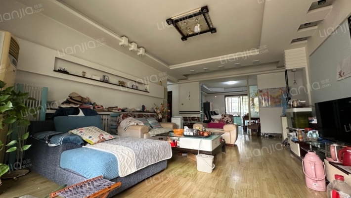 恒泰花园二手房实景图