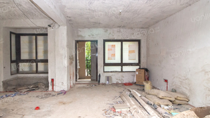 万科红郡东岸二手房实景图