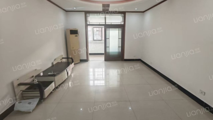 平外家属院二手房实景图