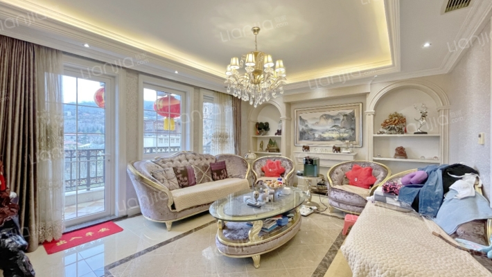 颐和星苑爬山别墅二手房实景图