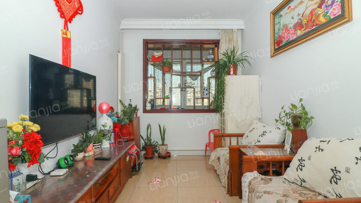 富华东里惠仁楼二手房实景图