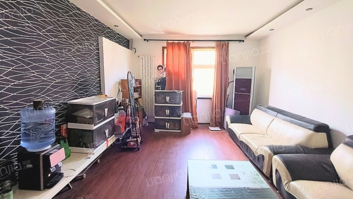 新府阳光 2室2厅 南 北-客厅