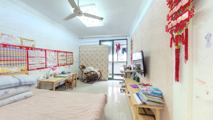 天长路市容委宿舍二手房实景图