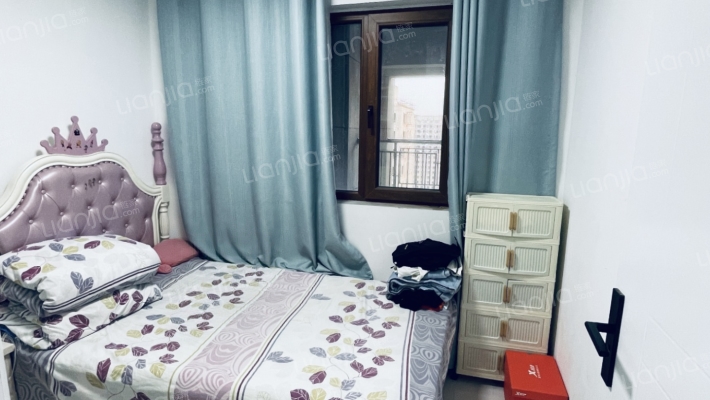 南北通透三居室 精装修 采光视野好 配套齐全-卧室B