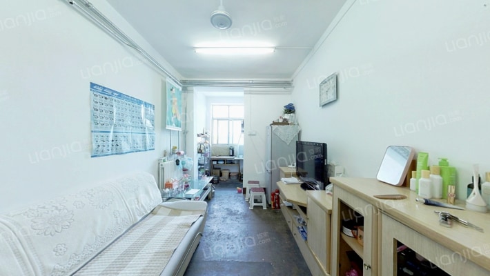 洒金桥122号院二手房实景图