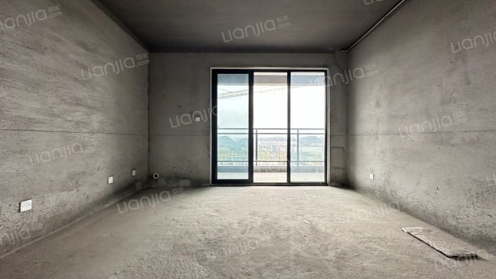 中丞湖山源筑二手房实景图