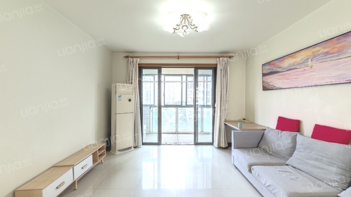 万源城E1二手房实景图