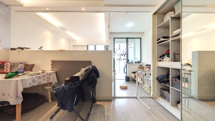 玲珑湾花园六区二手房实景图