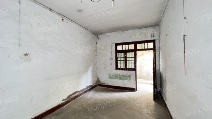 矿二院南宿舍二手房实景图