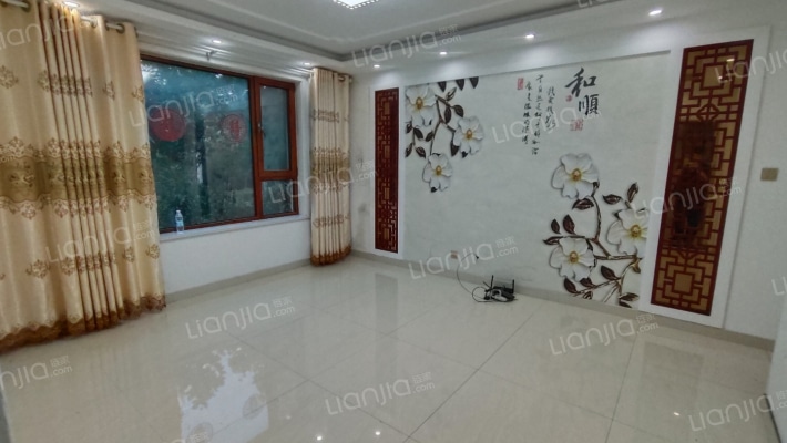 龙耀锦都二手房实景图