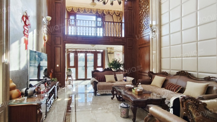 左岸绿洲二手房实景图