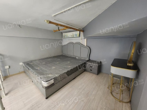 整租·华夏国际 1室1厅 南