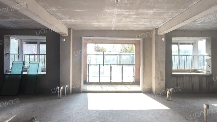 华芳颐景花园二手房实景图