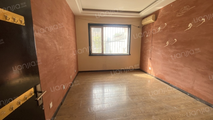 双语旁，独栋，满五，不唯一，位置好，购物方便，-卧室C