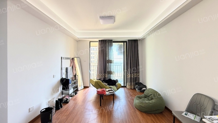 鸿海润园二手房实景图