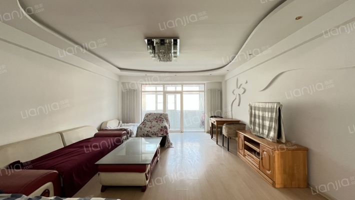 龙电公寓二手房实景图