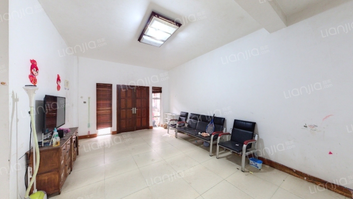 越都名府别墅园二手房实景图