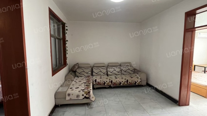 民主苑小区二手房实景图