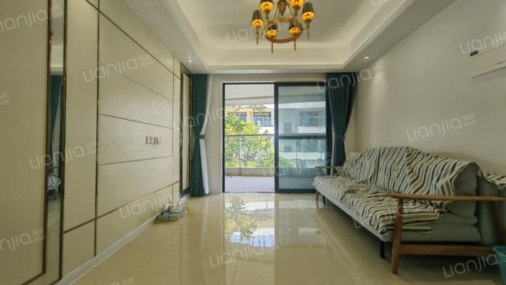 椰林湾沙鸥园二手房实景图