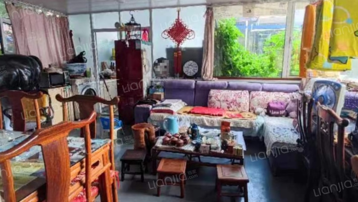 新工村二手房实景图