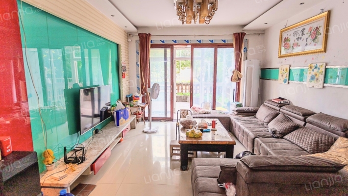 东方之骄二手房实景图