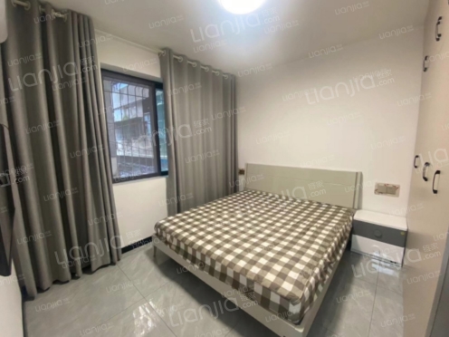 整租·地下城堡歌城 2室2厅 东南