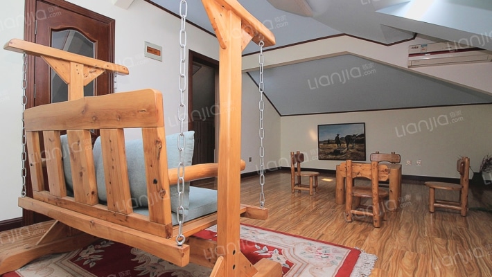 鸿坤理想湾洋房跃层 南北通透四居室 看房方便 精装修-客厅B