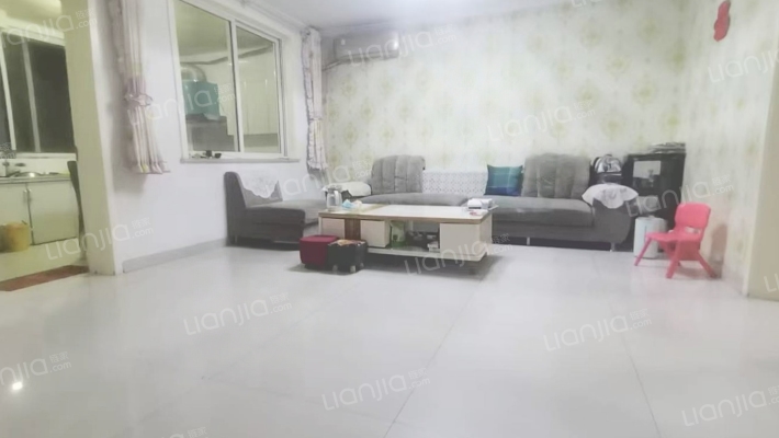 齐城商会花园小区二手房实景图