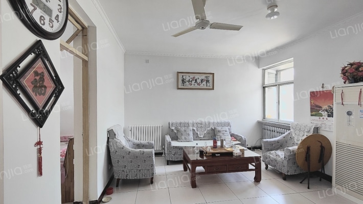 交运六宿舍二手房实景图