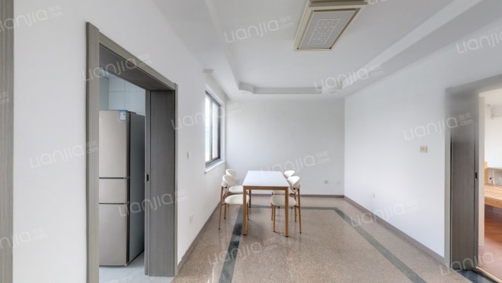 弘运园二手房实景图