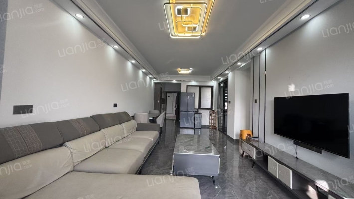 欧帆当代城C区二手房实景图