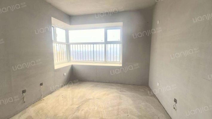 三利中和城B区南北通透三居室，楼层好采光好-卧室A