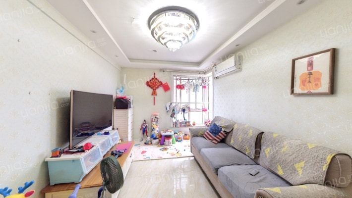 欣心家园二手房实景图