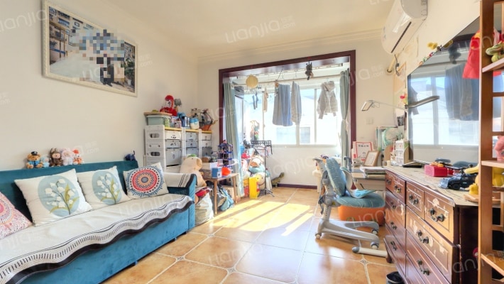 南华小区二手房实景图